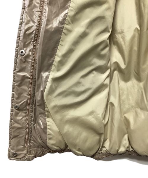 BARNYARDSTORM（バンヤードストーム）BARNYARDSTORM (バンヤードストーム) ダウンコート ベージュの古着・服飾アイテム