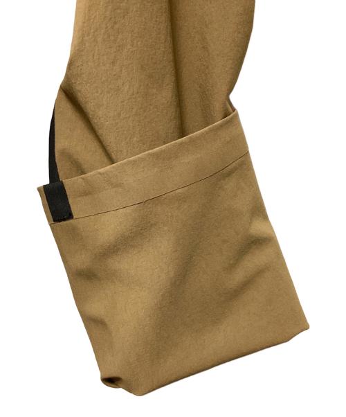 Snow peak（スノーピーク）Snow peak (スノーピーク) シームレスパーカー ベージュ×ブラック サイズ:Mの古着・服飾アイテム