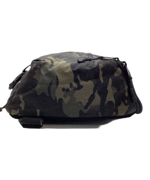 DSPTCH（ディスパッチ）DSPTCH (ディスパッチ) 2WAYバッグ ブラック×カーキの古着・服飾アイテム