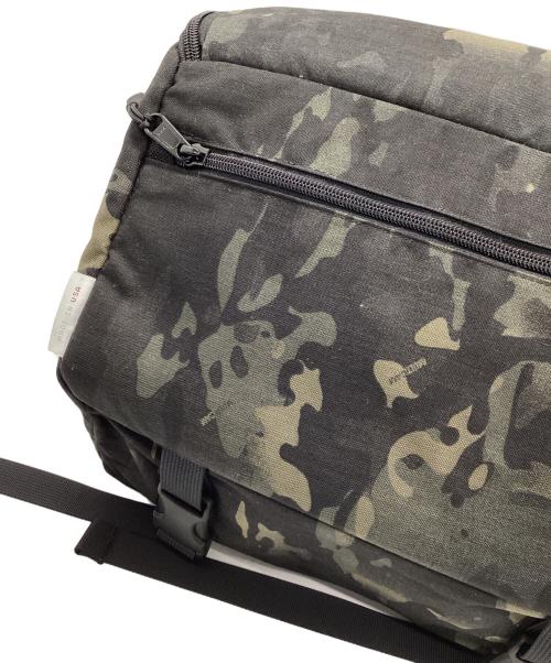 DSPTCH（ディスパッチ）DSPTCH (ディスパッチ) 2WAYバッグ ブラック×カーキの古着・服飾アイテム