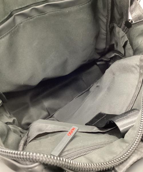 HUGO BOSS（ヒューゴ ボス）HUGO BOSS (ヒューゴ ボス) リュック ブラックの古着・服飾アイテム