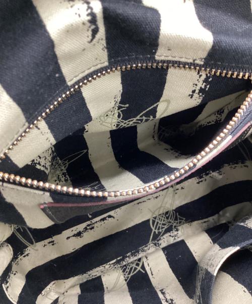 Vivienne Westwood（ヴィヴィアンウエストウッド）Vivienne Westwood (ヴィヴィアンウエストウッド) リュック ブラックの古着・服飾アイテム