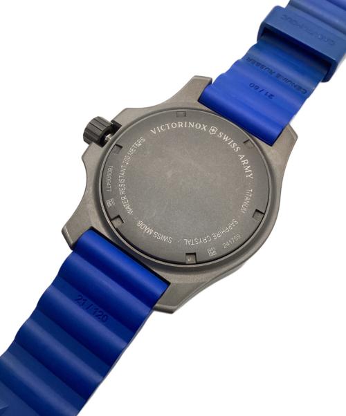 VICTORINOX Swiss Army（ビクトリノックス スイスアーミー）VICTORINOX Swiss Army (ビクトリノックス スイスアーミー) クロノグラフ グレーの古着・服飾アイテム