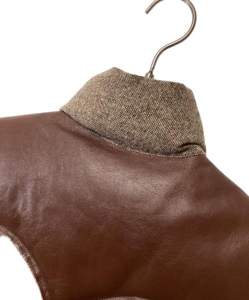 RockyMountainFeatherBed × BEAMS（ロッキーマウンテンフェザーベッド ×ビームス）RockyMountainFeatherBed × BEAMS (ロッキーマウンテンフェザーベッド ×ビームス) リバーシブルダウンベスト ベージュ×ネイビー サイズ:38の古着・服飾アイテム