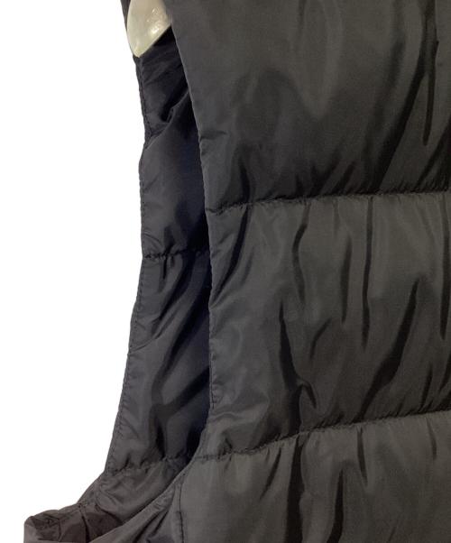 PRADA（プラダ）PRADA (プラダ) トライアングルロゴダウンベスト ブラック サイズ:50の古着・服飾アイテム