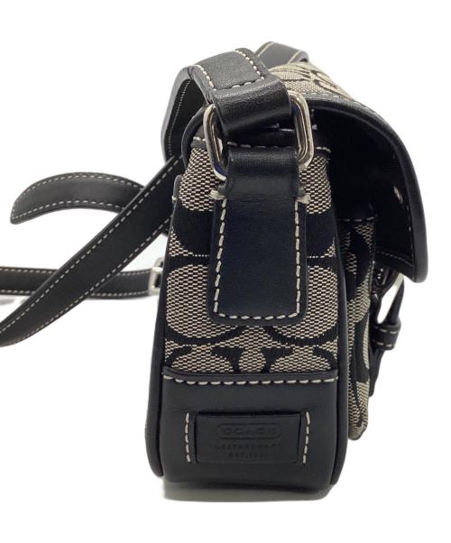 COACH（コーチ）COACH (コーチ) ショルダーバッグ ホワイト×ブラックの古着・服飾アイテム