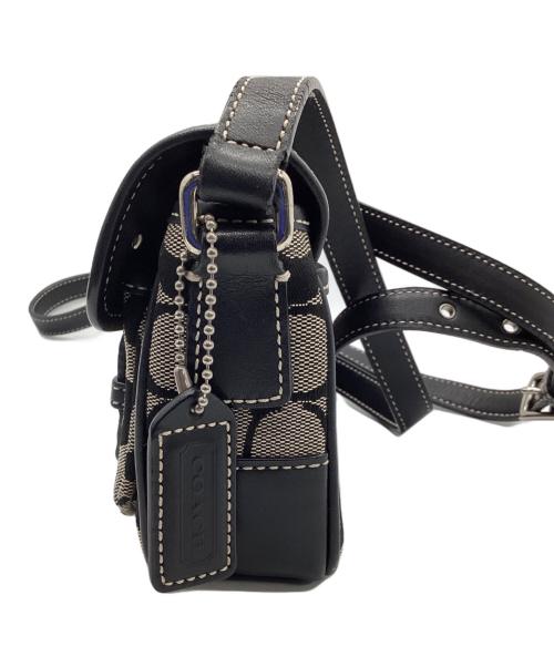 COACH（コーチ）COACH (コーチ) ショルダーバッグ ホワイト×ブラックの古着・服飾アイテム