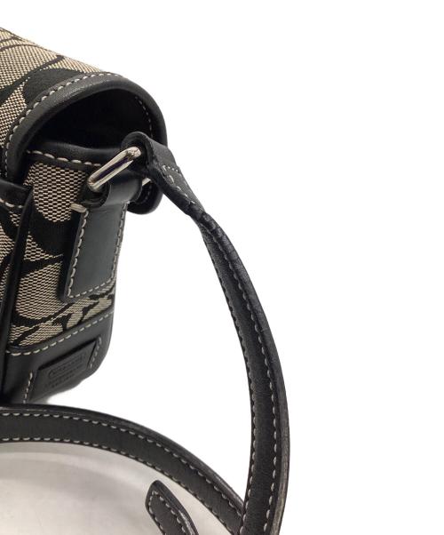 COACH（コーチ）COACH (コーチ) ショルダーバッグ ホワイト×ブラックの古着・服飾アイテム