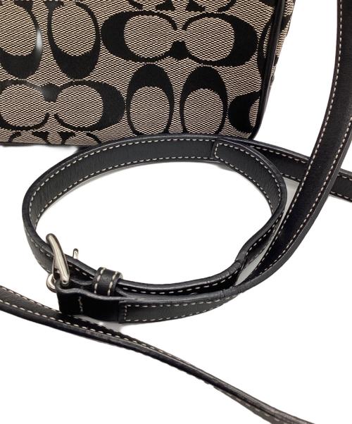 COACH（コーチ）COACH (コーチ) ショルダーバッグ ホワイト×ブラックの古着・服飾アイテム