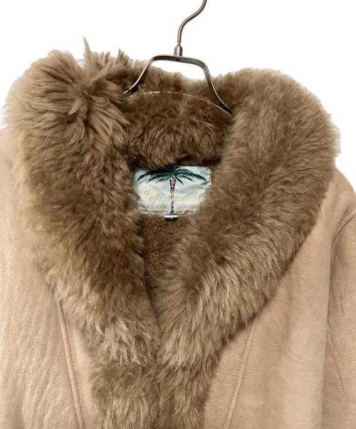 Peh Hombre（ペー・オンブレ）Peh Hombre (ペー・オンブレ) リアルムートンコート ベージュ サイズ:Fの古着・服飾アイテム