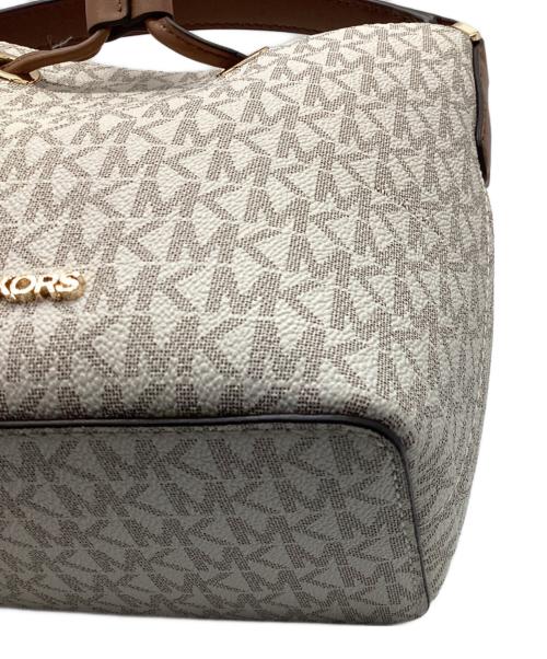 MICHAEL KORS（マイケル・コース）MICHAEL KORS (マイケル・コース) スモールバケットバッグ アイボリー×ブラウンの古着・服飾アイテム