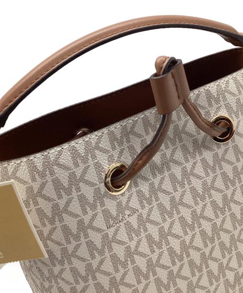 MICHAEL KORS（マイケル・コース）MICHAEL KORS (マイケル・コース) スモールバケットバッグ アイボリー×ブラウンの古着・服飾アイテム