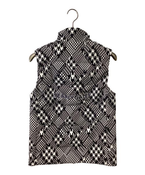 PEARLY GATES（パーリーゲイツ）PEARLY GATES (パーリーゲイツ) 中綿ベスト ブラック×ホワイト サイズ:4の古着・服飾アイテム