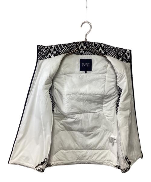 PEARLY GATES（パーリーゲイツ）PEARLY GATES (パーリーゲイツ) 中綿ベスト ブラック×ホワイト サイズ:4の古着・服飾アイテム