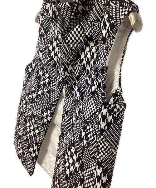 PEARLY GATES（パーリーゲイツ）PEARLY GATES (パーリーゲイツ) 中綿ベスト ブラック×ホワイト サイズ:4の古着・服飾アイテム