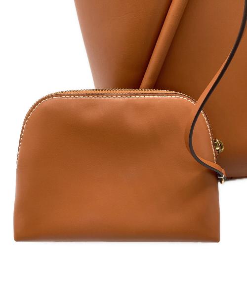 CHARLES & KEITH（チャールズアンドキース）CHARLES & KEITH (チャールズアンドキース) トートバッグ ブラウンの古着・服飾アイテム