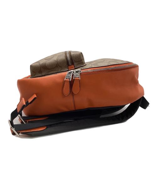 COACH（コーチ）COACH (コーチ) リュック ベージュ×オレンジの古着・服飾アイテム