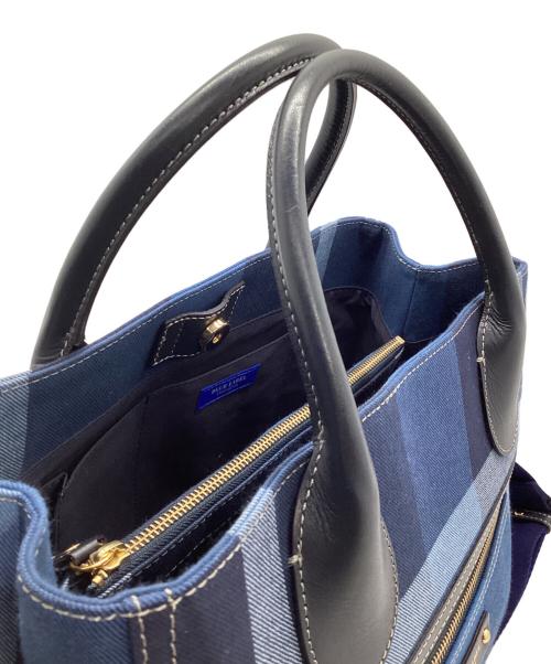 BLUE LABEL CRESTBRIDGE（ブルーレーベルクレストブリッジ）BLUE LABEL CRESTBRIDGE (ブルーレーベルクレストブリッジ) ショルダーバッグ ブルーの古着・服飾アイテム