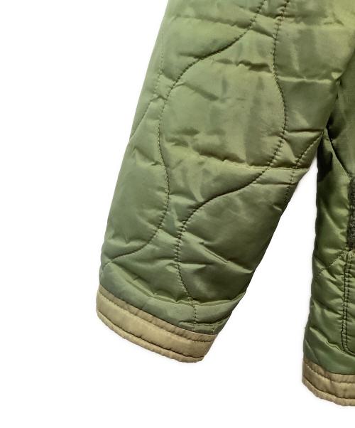 ALPHA INDUSTRIES（アルファインダストリーズ）ALPHA INDUSTRIES (アルファインダストリーズ) キルティングジャケット グリーン サイズ:LARGEの古着・服飾アイテム