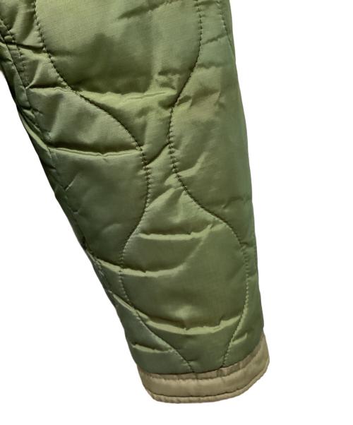 ALPHA INDUSTRIES（アルファインダストリーズ）ALPHA INDUSTRIES (アルファインダストリーズ) キルティングジャケット グリーン サイズ:LARGEの古着・服飾アイテム