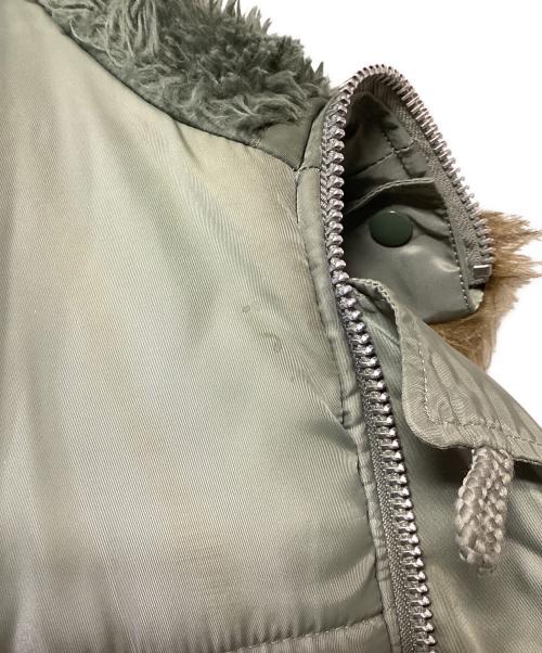 ALPHA INDUSTRIES（アルファインダストリーズ）ALPHA INDUSTRIES (アルファインダストリーズ) フライトジャケット 黄緑 サイズ:Mの古着・服飾アイテム