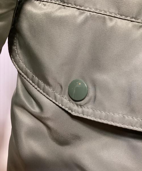 ALPHA INDUSTRIES（アルファインダストリーズ）ALPHA INDUSTRIES (アルファインダストリーズ) フライトジャケット 黄緑 サイズ:Mの古着・服飾アイテム