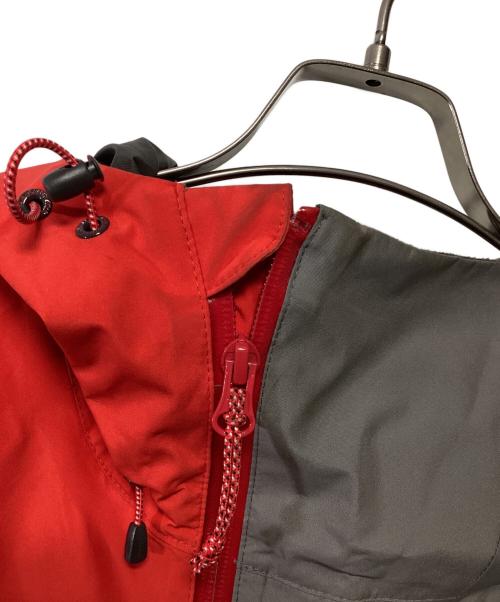 MAMMUT（マムート）MAMMUT (マムート) マウンテンパーカー レッド×ブラック サイズ:XLの古着・服飾アイテム
