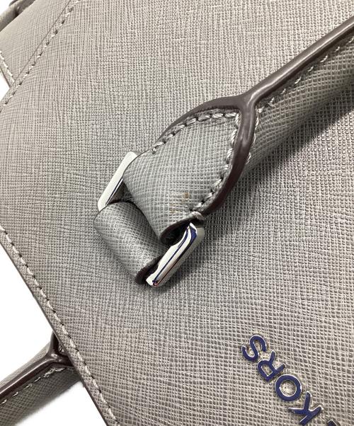 MICHAEL KORS（マイケル・コース）MICHAEL KORS (マイケル・コース) 2WAYバッグ グレーの古着・服飾アイテム