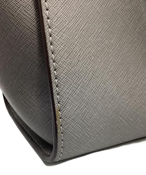 MICHAEL KORS（マイケル・コース）MICHAEL KORS (マイケル・コース) 2WAYバッグ グレーの古着・服飾アイテム