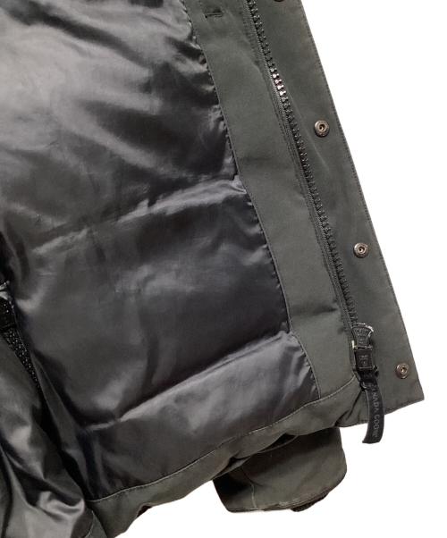 CANADA GOOSE（カナダグース）CANADA GOOSE (カナダグース) 中綿ジャケット ブラック サイズ:Mの古着・服飾アイテム