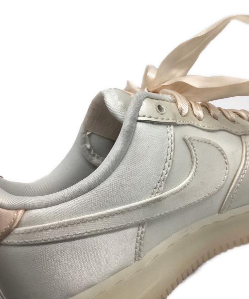 NIKE（ナイキ）NIKE (ナイキ) ローカットスニーカー アイボリー サイズ:23の古着・服飾アイテム