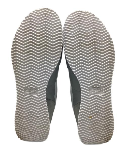 NIKE（ナイキ）NIKE (ナイキ) ローカットスニーカー ライトグレー サイズ:28.5の古着・服飾アイテム