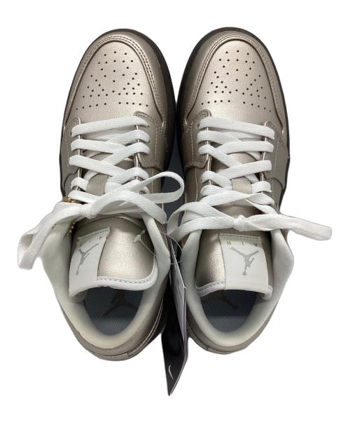 NIKE（ナイキ）NIKE (ナイキ) Air Jordan 1 Low SE ゴールド サイズ:24.5の古着・服飾アイテム