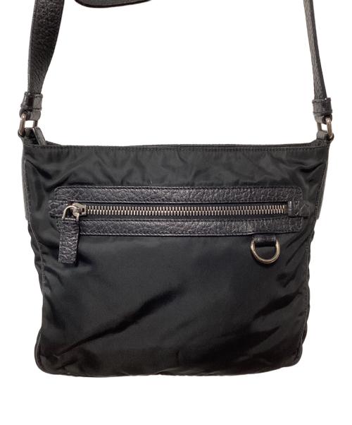 PRADA（プラダ）PRADA (プラダ) ナイロンショルダーバッグ ブラックの古着・服飾アイテム