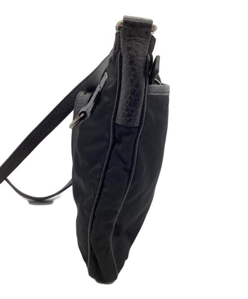 PRADA（プラダ）PRADA (プラダ) ナイロンショルダーバッグ ブラックの古着・服飾アイテム