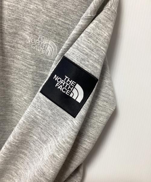 THE NORTH FACE（ザ ノース フェイス）THE NORTH FACE (ザ ノース フェイス) スクエアロゴフーディ ライトグレー サイズ:Lの古着・服飾アイテム