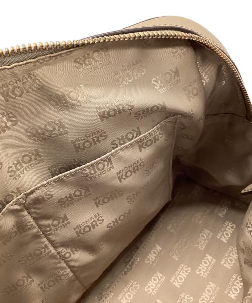 MICHAEL KORS（マイケル・コース）MICHAEL KORS (マイケル・コース) 2WAYバッグ ベージュの古着・服飾アイテム