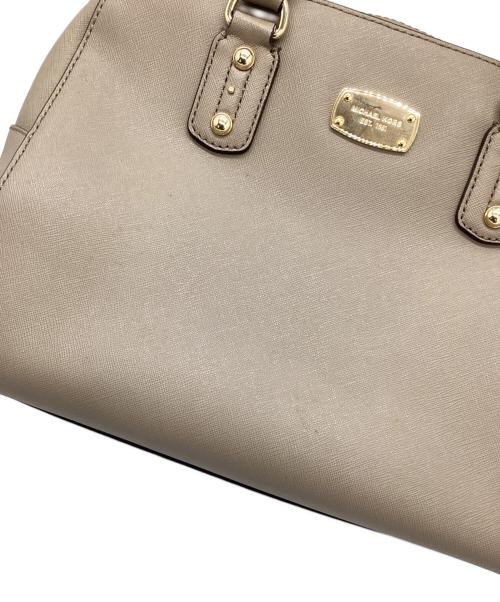 MICHAEL KORS（マイケル・コース）MICHAEL KORS (マイケル・コース) 2WAYバッグ ベージュの古着・服飾アイテム