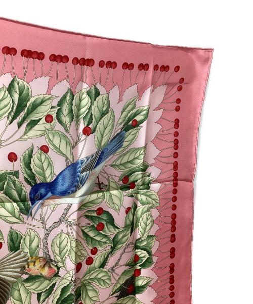 HERMES（エルメス）HERMES (エルメス) シルクスカーフ　Les merises ピンクの古着・服飾アイテム