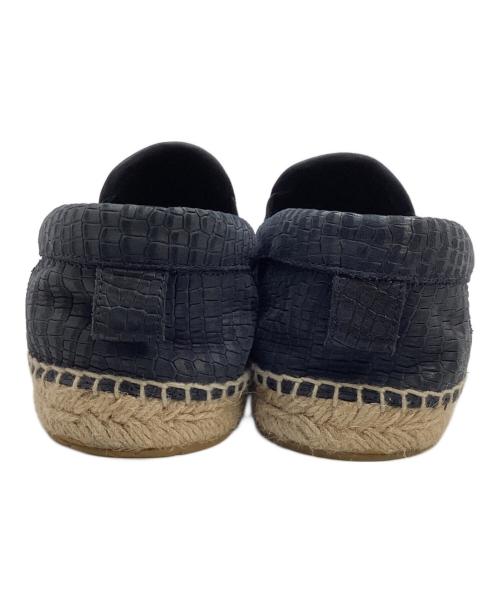 JIMMY CHOO（ジミーチュウ）JIMMY CHOO (ジミーチュウ) スリッポン ネイビー サイズ:41の古着・服飾アイテム