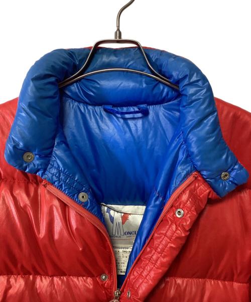 MONCLER（モンクレール）MONCLER (モンクレール) ダウンジャケット ブルー×レッド サイズ:Lの古着・服飾アイテム