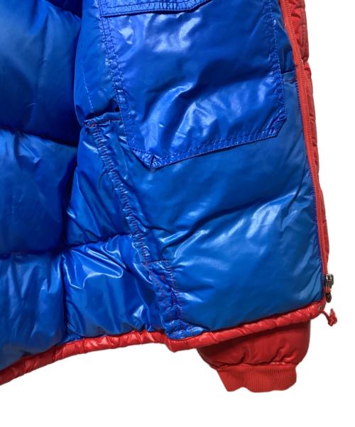 MONCLER（モンクレール）MONCLER (モンクレール) ダウンジャケット ブルー×レッド サイズ:Lの古着・服飾アイテム