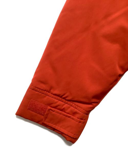 LEVI'S（リーバイス）LEVI'S (リーバイス) ダウンジャケット ベージュ×オレンジ サイズ:M 未使用品の古着・服飾アイテム