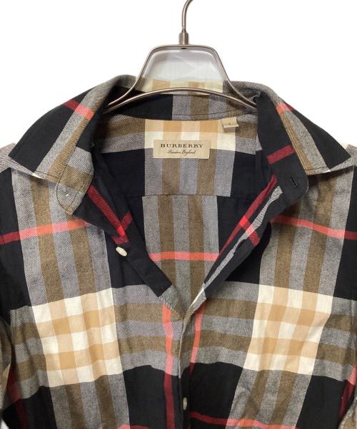 BURBERRY（バーバリー）BURBERRY (バーバリー) 長袖シャツ ブラック×ベージュ サイズ:Sの古着・服飾アイテム