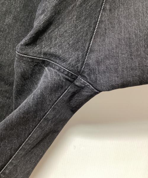 stein（シュタイン）stein (シュタイン) ワイドフックドジーンズ ブラック サイズ:Lの古着・服飾アイテム