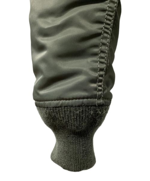 AVIREX（アヴィレックス）AVIREX (アヴィレックス) フライトジャケット カーキ サイズ:Lの古着・服飾アイテム