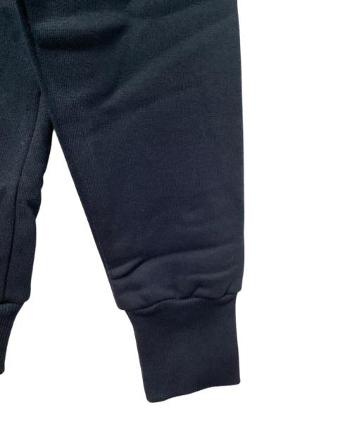 FRED PERRY（フレッドペリー）FRED PERRY (フレッドペリー) スウェット ネイビー サイズ:M 未使用品の古着・服飾アイテム