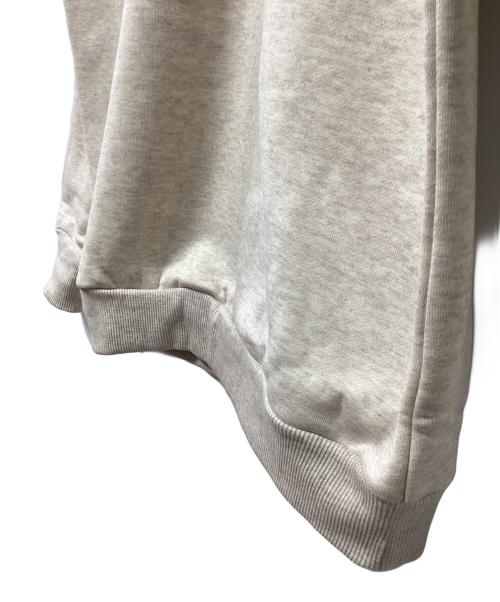 FRED PERRY（フレッドペリー）FRED PERRY (フレッドペリー) スウェット アイボリー サイズ:M 未使用品の古着・服飾アイテム