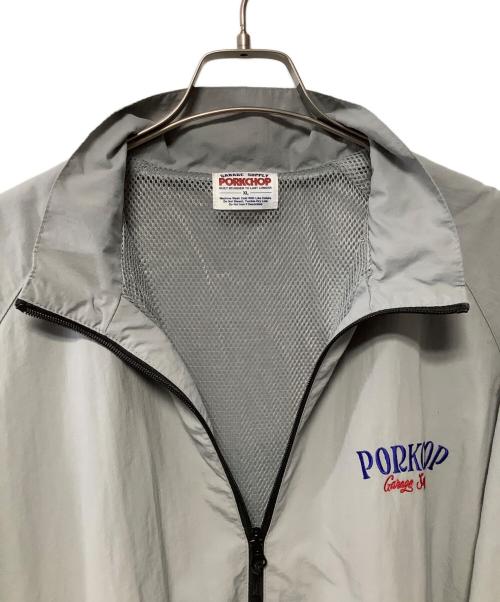 garage supply porkchop（ガレージサプライ ポークチョップ）garage supply porkchop (ガレージサプライ ポークチョップ) ナイロンジャケット グレー サイズ:XLの古着・服飾アイテム