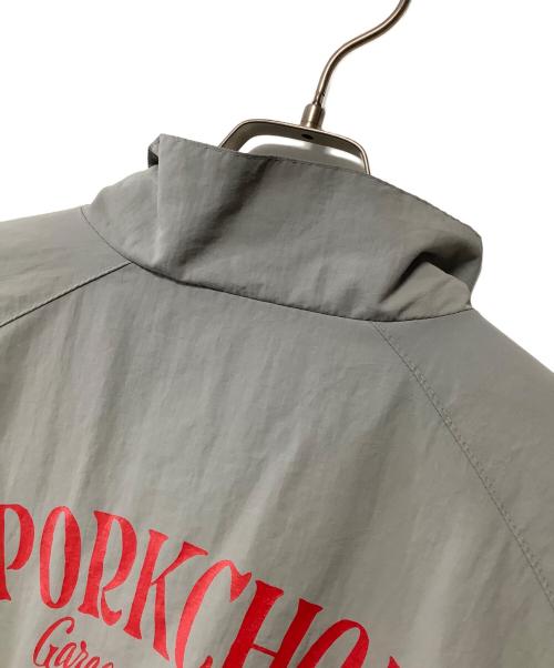garage supply porkchop（ガレージサプライ ポークチョップ）garage supply porkchop (ガレージサプライ ポークチョップ) ナイロンジャケット グレー サイズ:XLの古着・服飾アイテム